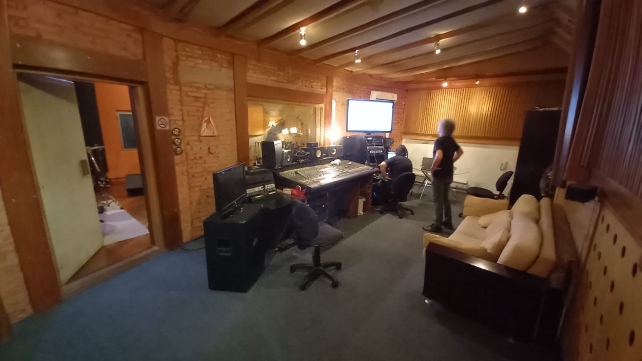 WhatsApp Image 2022-10-10 at 10.23.38.jpeg